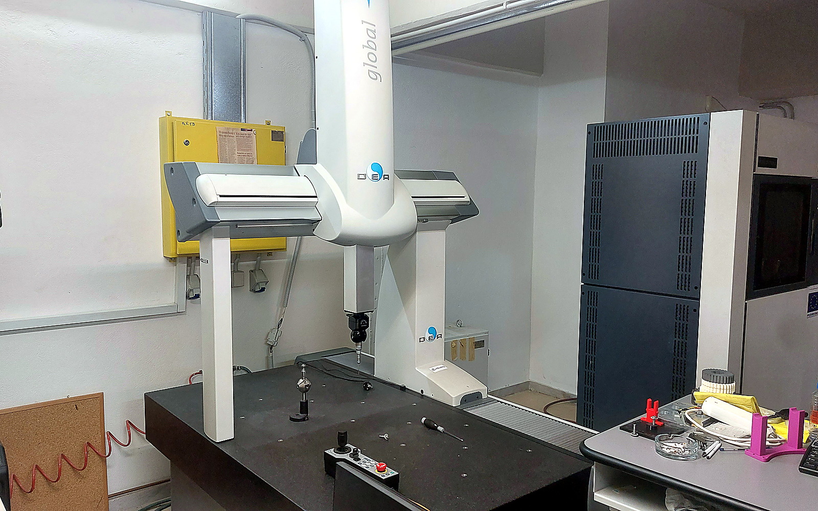 DEA Global coordinate measuring machine
